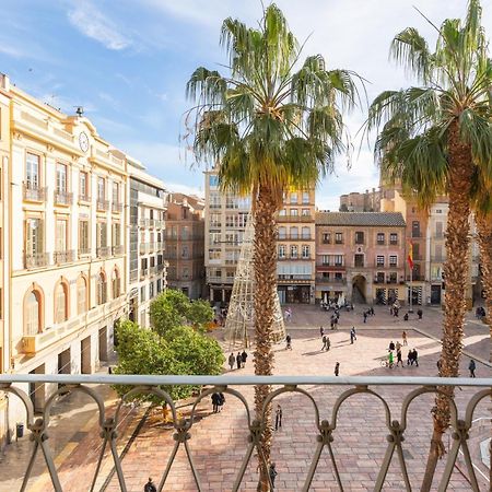 Апартаменты Plaza De La Constitucion Малага Экстерьер фото